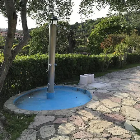 La Casa Fra Gli Ulivi Леричи