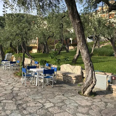 La Casa Fra Gli Ulivi Апартаменты