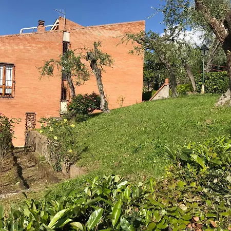 La Casa Fra Gli Ulivi Апартаменты Леричи