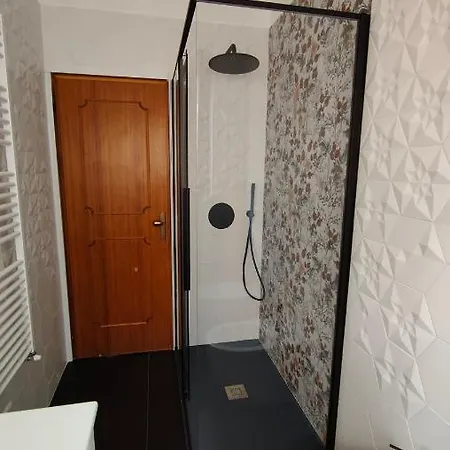 La Casa Fra Gli Ulivi Apartment *
